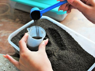 Лаборатория качества и безопасности продукции: бензапирен и нитраты в образах омской почвы